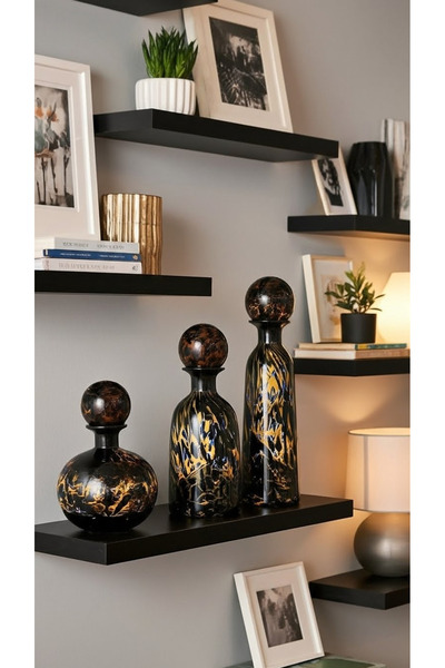 Generic A luxurious vase set that adds an elegant touch to your home decor. 60/43/40cm with a stylish design.