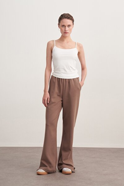 EBU Prive Women's Interlock O Oversized Sports Jacket Set Brown