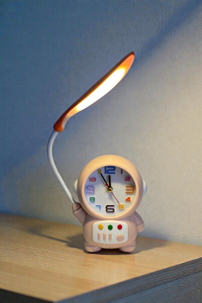 CaactuStore Astronot Tasarımlı Işıklı Şarjlı Masa Saati