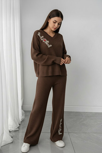 NEWCO Plain Textured Pearl Embroidered V-Neck Knitwear Two-Piece Regular Suit