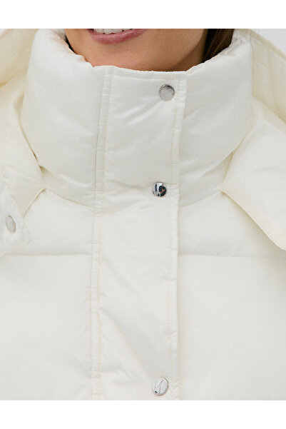 Reserved Jacket, White