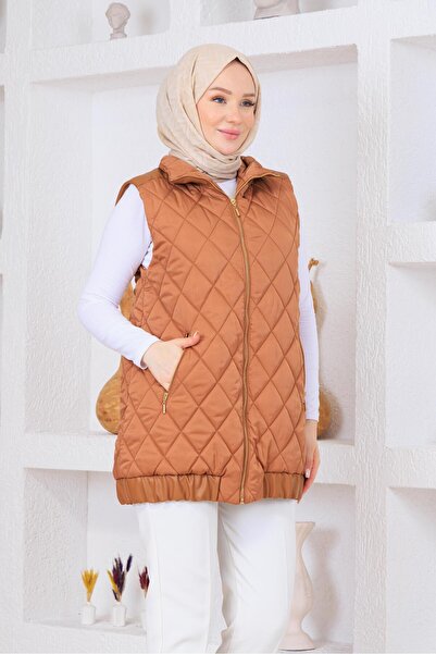 Esma Gündoğdu Kapitone Yelek