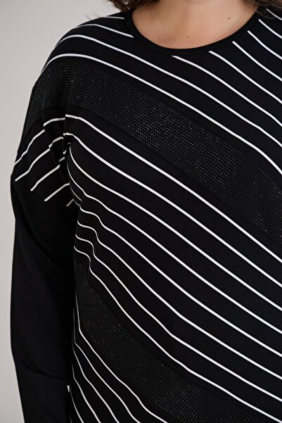 QUAWEAR Crew Neck Asymmetrical Striped Combed Cotton Blouse with Stone Embellishment Detail