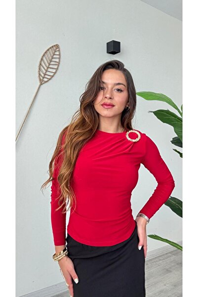 modadagiyim Red Crew Neck Buckle Detailed Crew Neck Long Sleeve Very Stylish Blouse