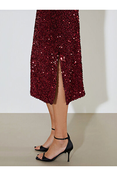 LC Waikiki Dar Fit Pul Payetli Yırtmaçlı Etek