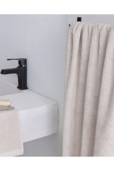 Madame Coco Avelia 100% Cotton Bath Towel - Beige - 70X140 cm