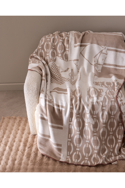 Madame Coco Rouven Jacquard Cotton Tv Blanket - Beige/Ecru
