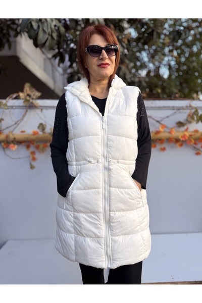 DenizEge K Hooded Vest with Fur Inside White
