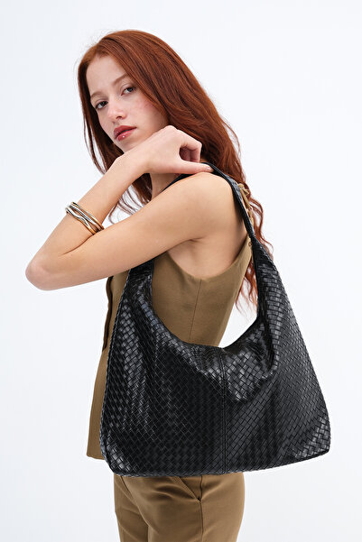 Addax Textured Hand and Shoulder Bag Ç32