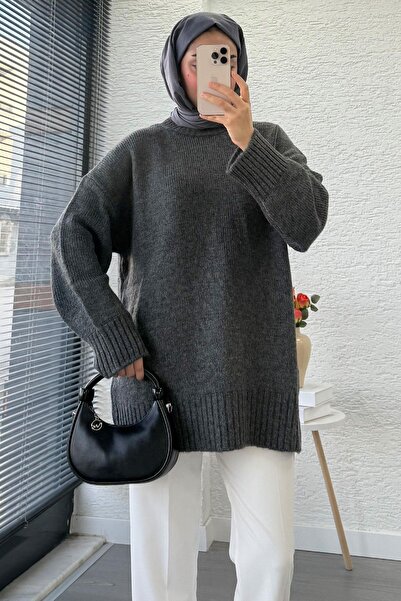 MELEK ARAZ Basic Oversized Knitwear Sweater – Anthracite