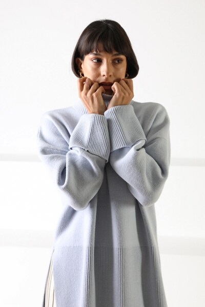 Ferraro Blue Long Sleeve Side Slit Turtleneck Cashmere Women's Knitwear Sweater