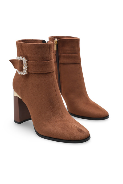 Women Lay-z Kadın Taba Süet 9,5 Cm Topuklu, Kare Burun, Tokalı Şık Bot – Zarif ve Kombin Dostu Stil