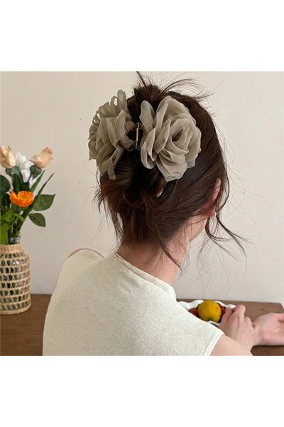 Pelin Aksesuar Bej Şifon Kumaşlı İncili Büyük Gül Mandal Toka