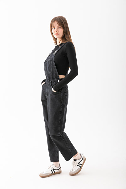 EtkiModa Women's Black Slim Fit Denim Jumpsuit
