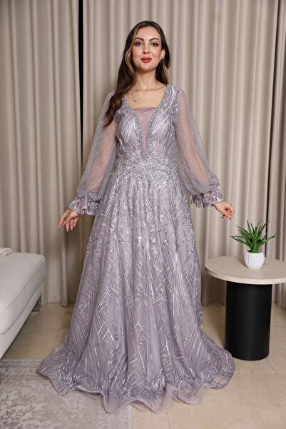 molan fashion Long evening dress with a wide A-Line cut, in a calm mauve-grey color (smoky lilac).