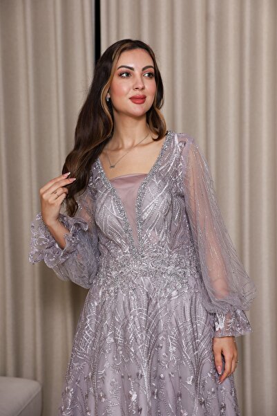 molan fashion Long evening dress with a wide A-Line cut, in a calm mauve-grey color (smoky lilac).
