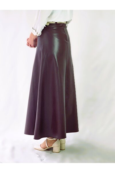 YAXİ Belt-Detail Maxi Size Loose Cherry Crush Color Leather Skirt