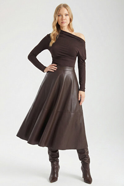 By Yaren Yazıcı Kadın Kahve Tek Omuz Asimetrik Kesim Drapeli Uzun Kol Body Bl...