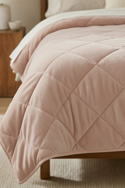 HRN Textile Welsoft Ultra Soft Double Size Comforter - Warm, Lightweight and Comfortable
