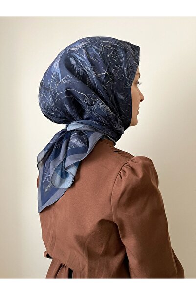 ESSLERA Çiçek Desenli Lacivert Soft Eşarp - Tok Duruş - İğnesiz Kullanım