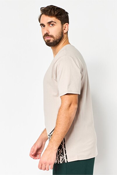 Tapout Men Sportswear Fit Short Sleeve Outdoor T-Shirt, Grey