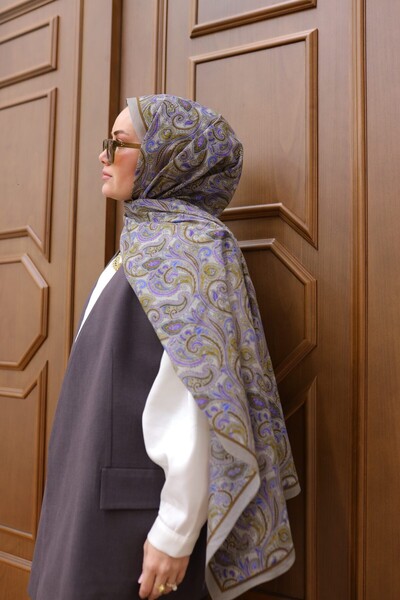 Silk Home Women's Nariya Shawl