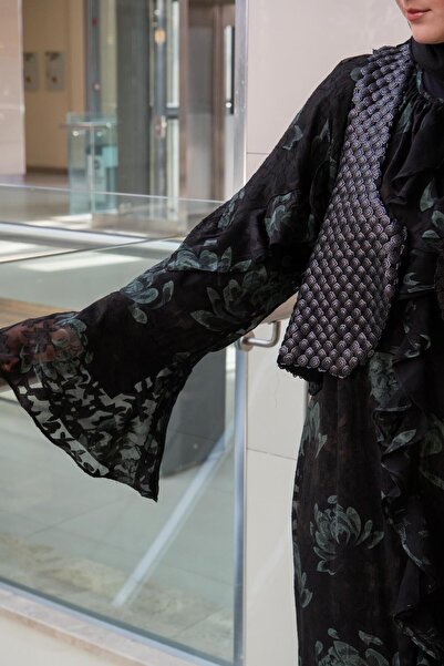 Ghisa Floral Patterned Ruffled Sequin Vest Set Dress