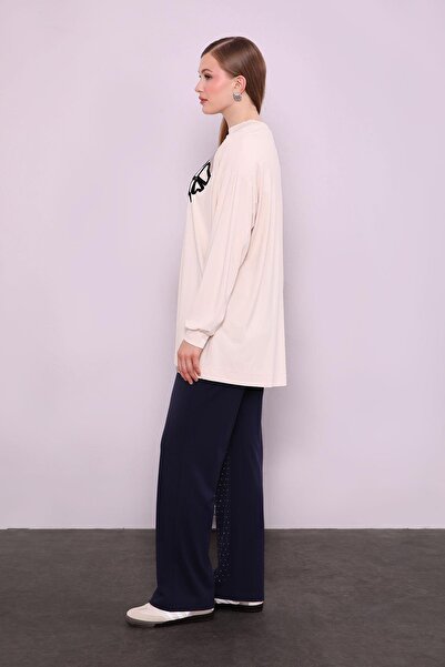 Levidor Beige Clover Pattern Detailed Double Suit