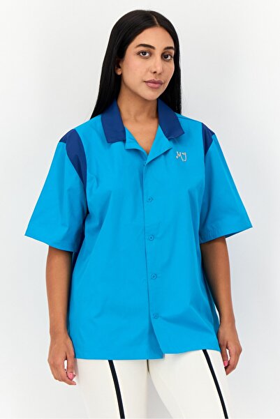 Nike Women Loose Fit Short Sleeve Outdoor Shirt, Blue