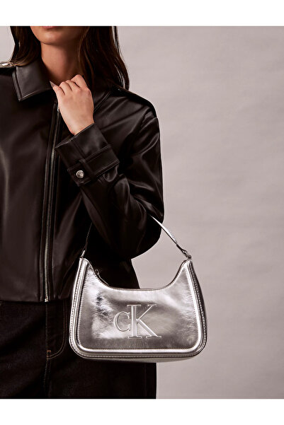 Calvin Klein Women's Large Ck Logo Short Strap Shiny Leather Silver Shoulder Bag Lv04F3332G-3Jh