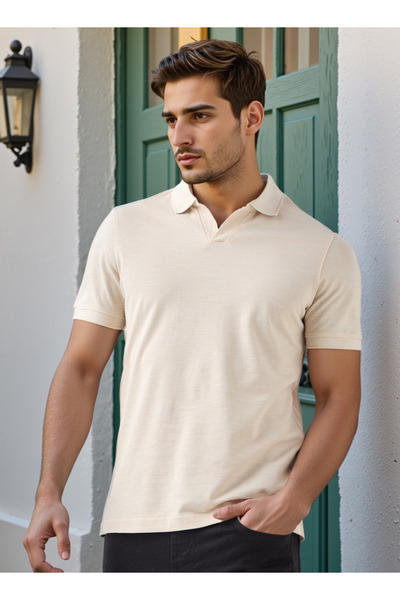 FAV Regular Fit Polo T-shirt with Short Sleeves