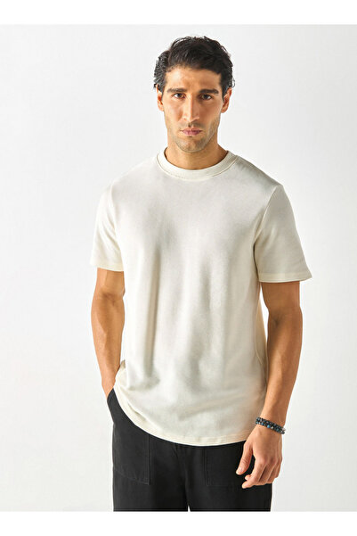 FAV Textured Crew Neck T-shirt with Short Sleeves