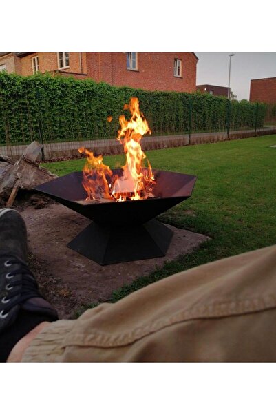 DEFART Ateş Çukuru Bahçe Şöminesi