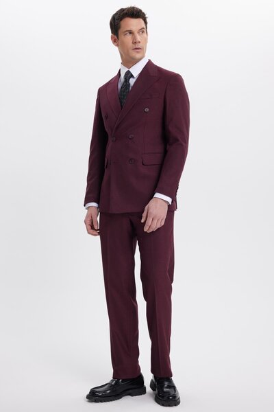 Tudors Men's Slim Fit Pointed Collar Striped Flap Pocket Burgundy Suit