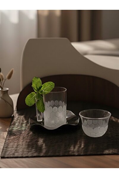 DECOSTYLE 18 Piece Modern Glass Tea Set with Decorated Steel Plates |   Premium Presentation Set