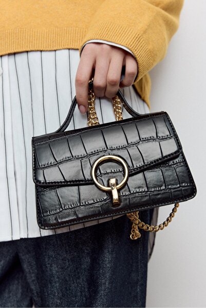 Stradivarius Timsah deseni görünümlü yuvarlak kapamalı çapraz askılı çanta