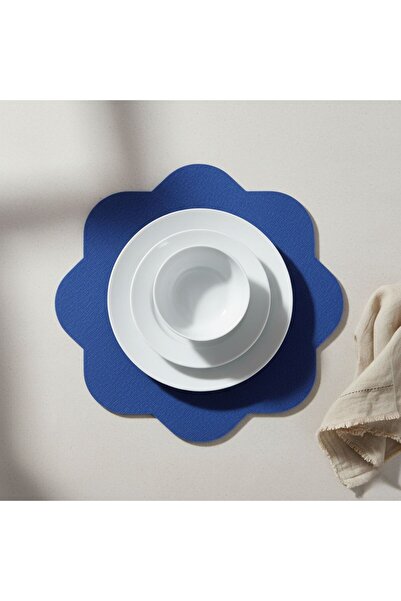 Grand Fine Art 2 Pieces Felt American Doily - Easy to Wipe Clean - 33X33 cm - Octagonal Floral Pattern