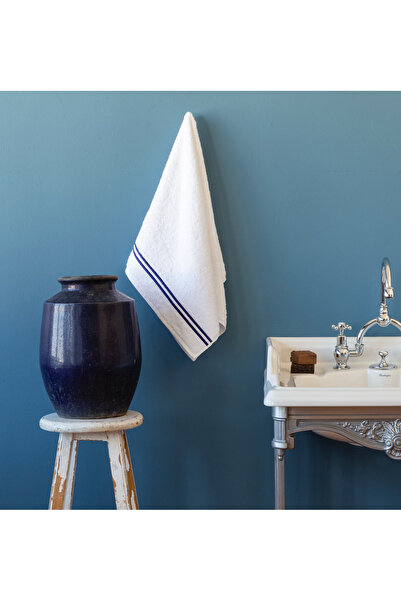 miemaison Milano 550 Gr. 50X90 cm Towel - White/Navy Blue