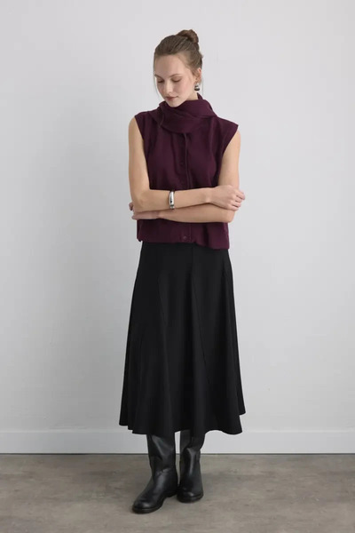 Gusto Knitted Vest with Scarf - Plum