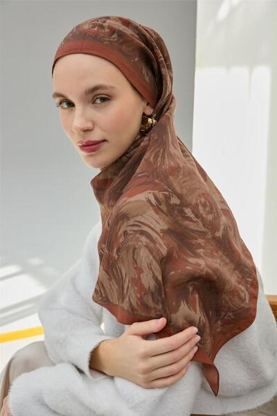 Silk Home وشاح فيسكوز بنمط بني نحاسي مع نقشة توك دورستوك لجميع الفصول 90×90