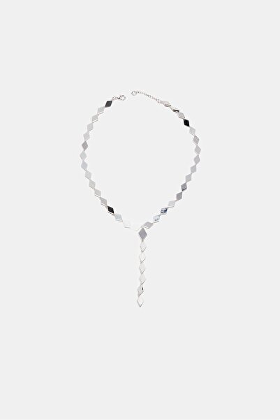 Stradivarius Baklava şeklinde kristal efektli lariat kolye