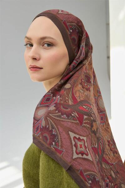 Silk Home Eșarfă din viscoză Velora Bitter Brown, cu modele multicolore, în f...