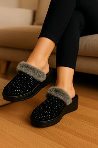 Shoebuo Women's Furry Faux Leather Winter House Slippers