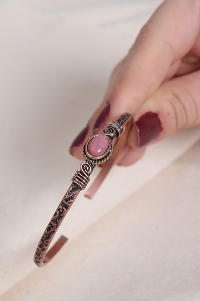 Süspüs Accessories Rodonit Taşlı Oval Saf Bakır Otantik İnce Bilezik