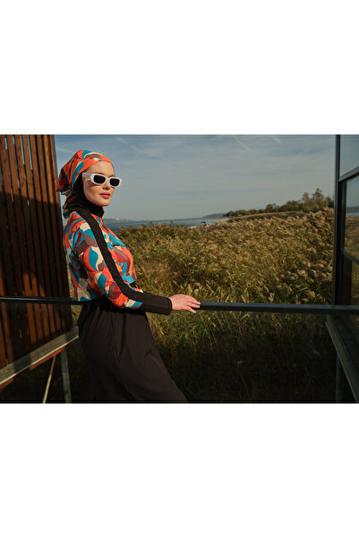 YUYİ Tesmay Sports Lycra Half-Zip Quick-Drying Fabric Women's Swimsuit (Bandana Not Included)