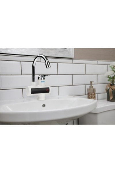 Zilan Z-Inox ZLN 7866 Electric Faucet 3000W White with Digital Display and Instant Heating
