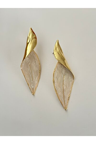 mibrillo Gold Detailed Leaf Earrings
