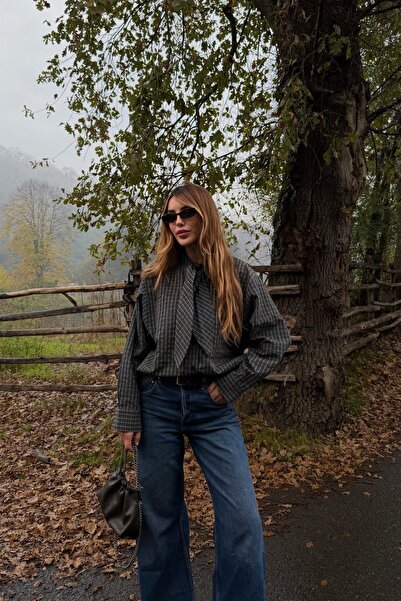 Laluvia Khaki Scarf Plaid Shirt - 0743