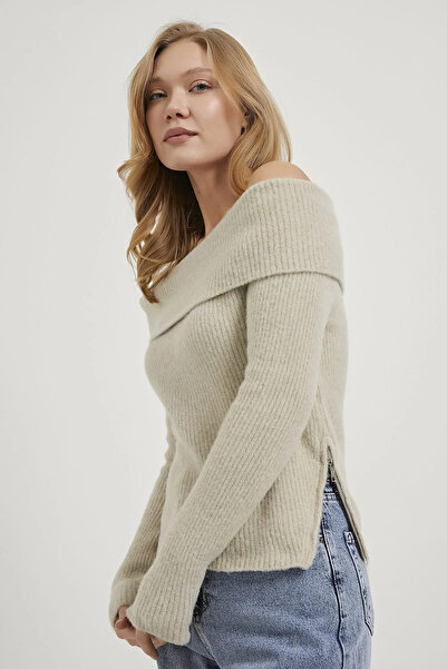 OIL PARK Kadın Madonna Yaka Yanları Fermuarlı Yumuşak Dokulu Kışlık Triko Kazak