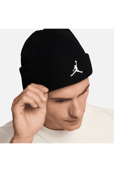 Nike Caciula U J TERRA BEANIE ESS